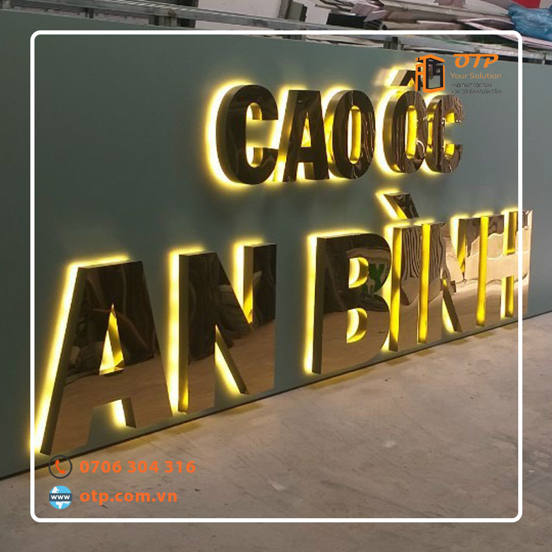 Bảng hiệu inox gia công theo yêu cầu tại TPHCM