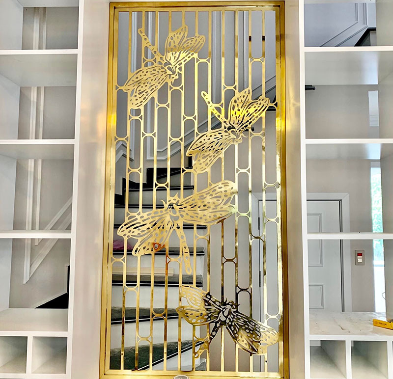 Vách Ngăn Cnc Inox Mạ Màu Gia Công Theo Yêu Cầu Tại Lâm Đồng