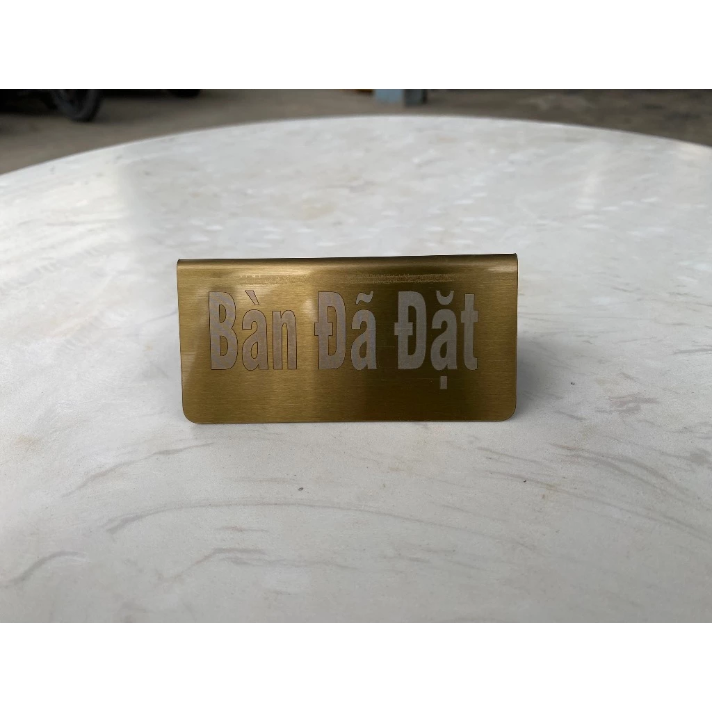 Bảng đặt bàn – thẻ giữ chỗ inox 304 mạ PVD để bàn