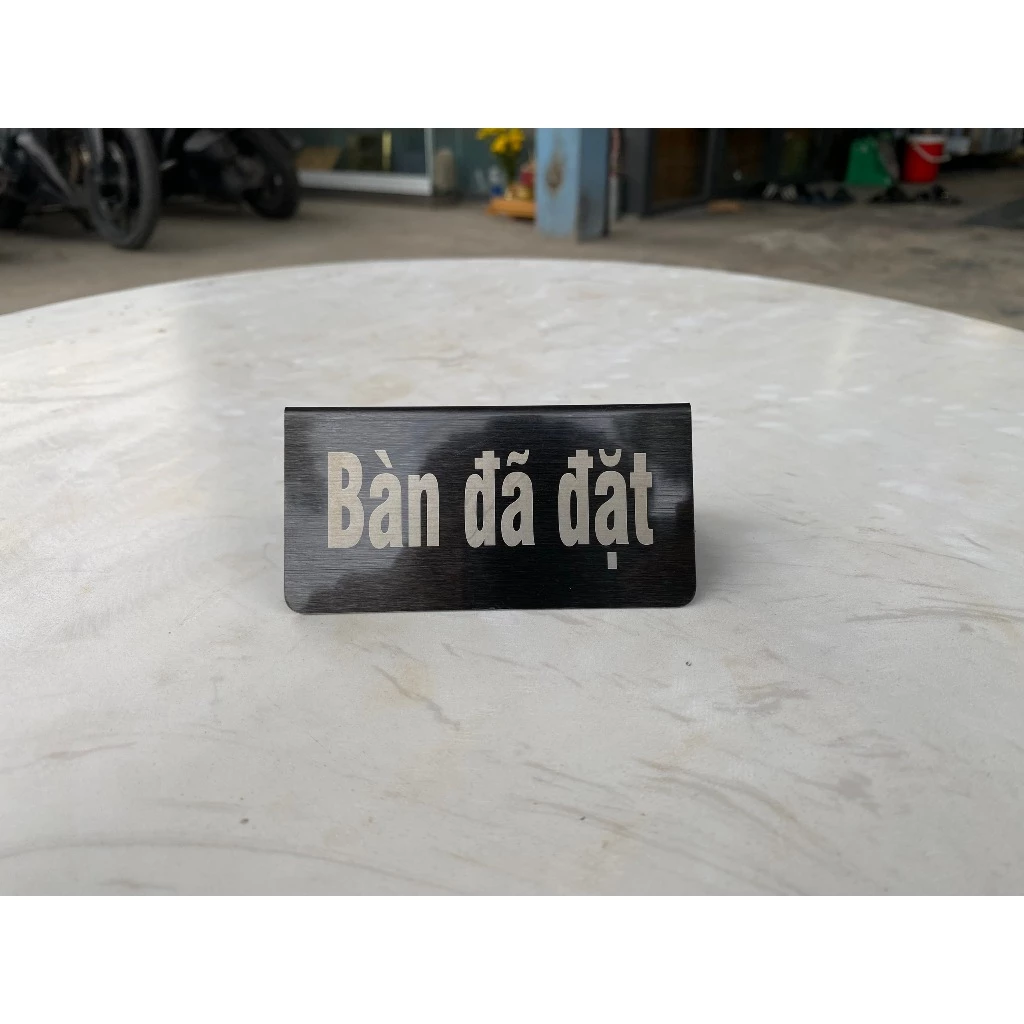 Bảng đặt bàn – thẻ giữ chỗ inox 304 mạ PVD để bàn